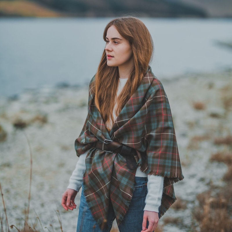 claire fraser knitted shawl