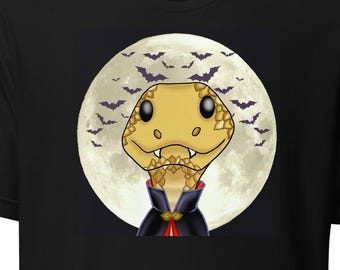 Vampire Snake Full Moon T-Shirt – Gothic Halloween Kawaii Art