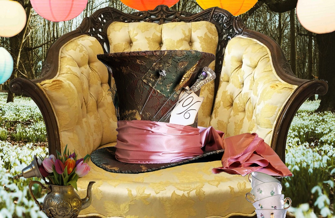 Mad Hatter Top Hat Replica Tim Burton's Alice in Wonderland, Johnny Depp,  Cosplay, Comicon, Victorian Hat, Steampunk UK