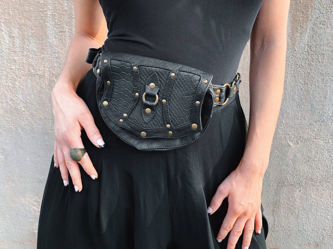 JASPER Leather Single Pocket Hip Belt: Festival Rave Utility Bag - Etsy