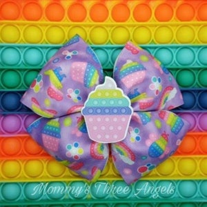Fidget Pop Toy Hair Bow/ Popular Fidget Toy Inspired Hair Bow MADE TO ORDER (Style #1)