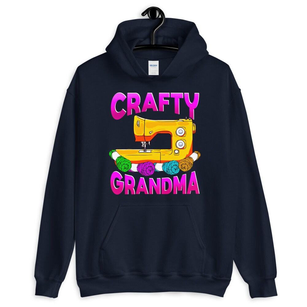 Crafty Grandma Sewing Machine Gift Idea For Grandmother Unisex Etsy.de