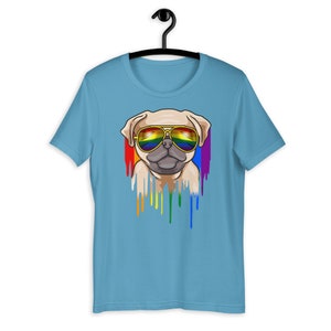 Cute Pug Wearing Rainbow Sunglasses Unisex T-Shirt