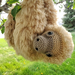 Large Sloth amigurumi crochet pattern 2.0, Amelia, printable pdf image 2