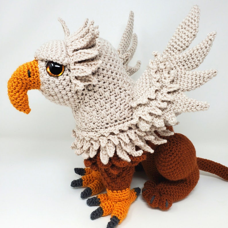 Gryphon Crochet Pattern, Griffin Amigurumi, Anduin, printable pdf image 2