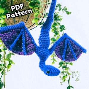 Haakpatroon drakenamigurumi – Daisy de bungelende draak (pdf-patroon)
