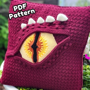 Dragon Eye Pillow Crochet Pattern • Fantasy Home Décor • Halloween Cushion PDF