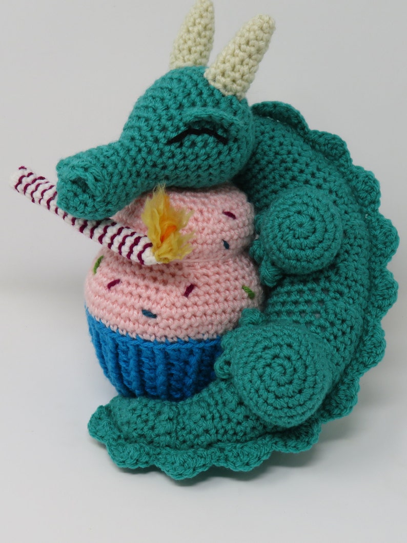 Dragon crochet pattern, Cupcake Dragon, birthday, printable pdf image 4