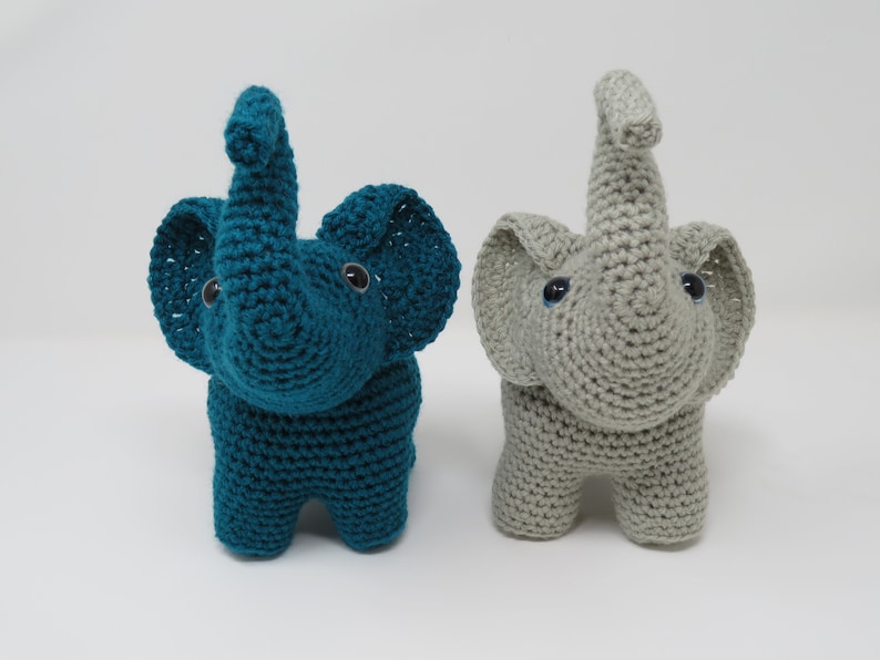 Elephants in Love Crochet Pattern, printable pdf image 6