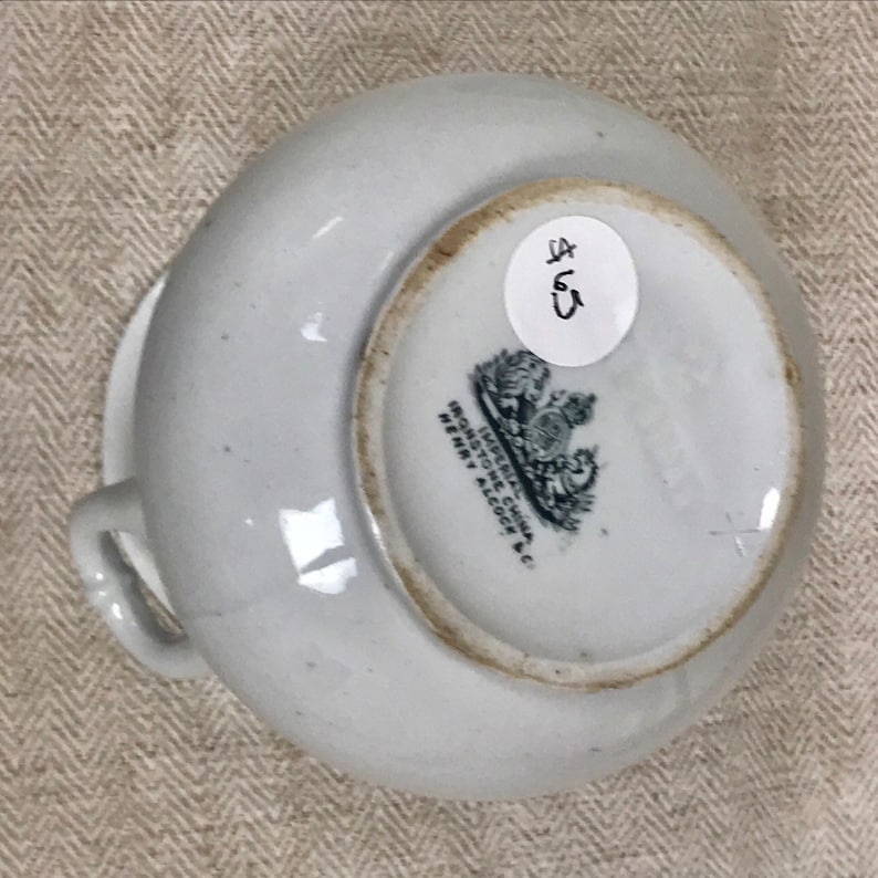 Antique Early English Lidded Sugar Bowl by Henry Alcock /& Co Plain Uplift Pattern White Ironstone Wedding Decor Modern Farmhouse Styl