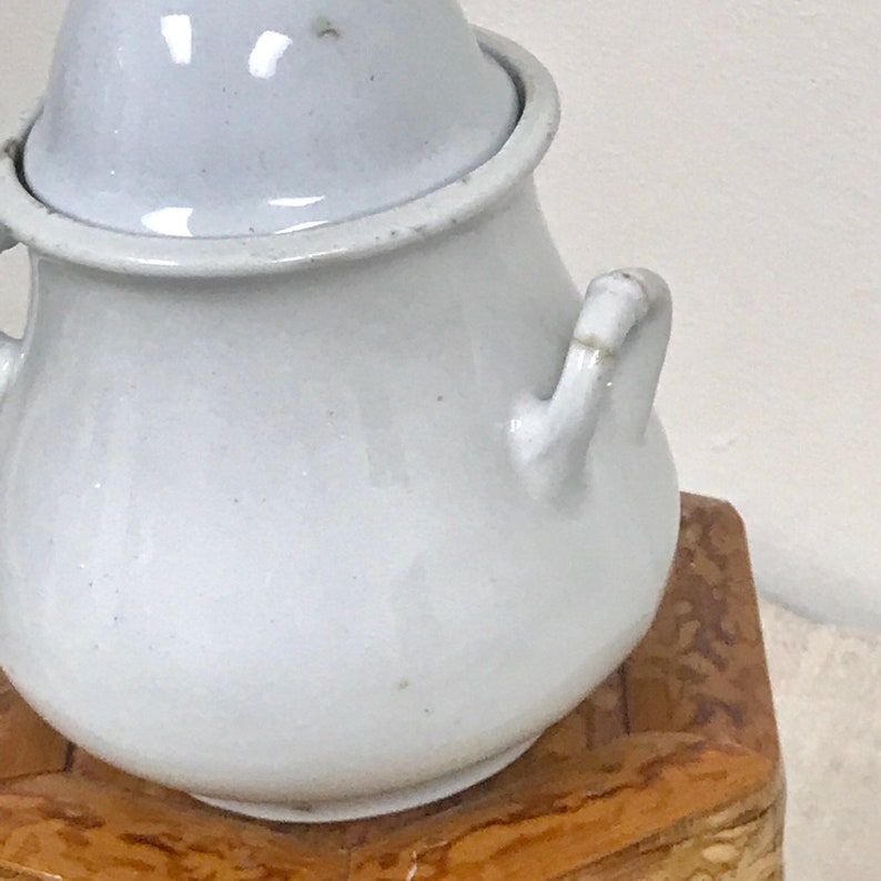 Antique Early English Lidded Sugar Bowl by Henry Alcock /& Co Plain Uplift Pattern White Ironstone Wedding Decor Modern Farmhouse Styl