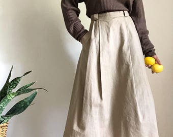 vintage cotton high waisted midi length skirt