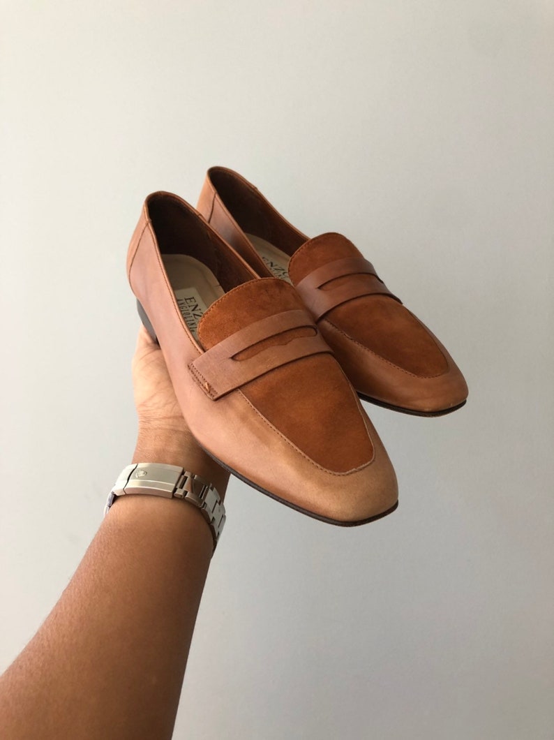 vintage classic essential double tone leather sleek slip on moccasins