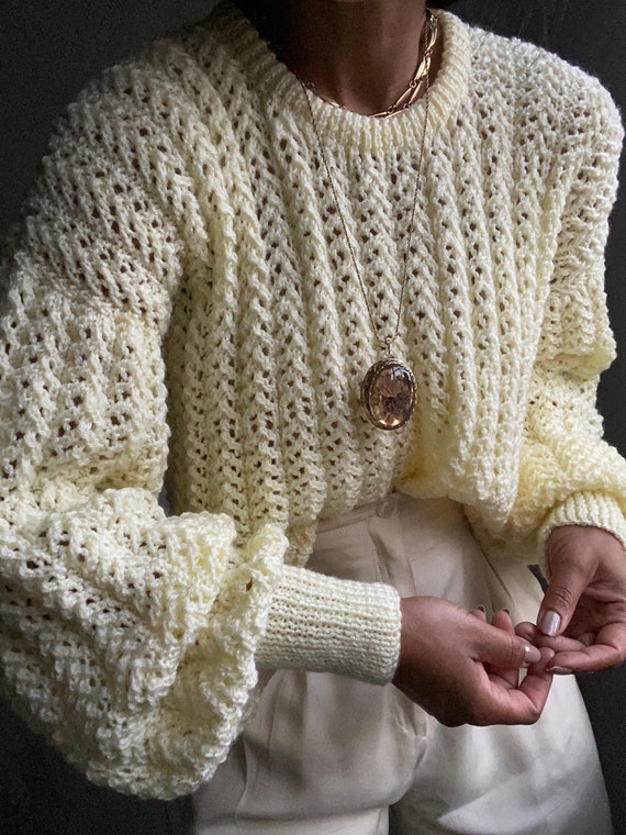 vintage hand knit escalloped puff sleeve sweater - image 5
