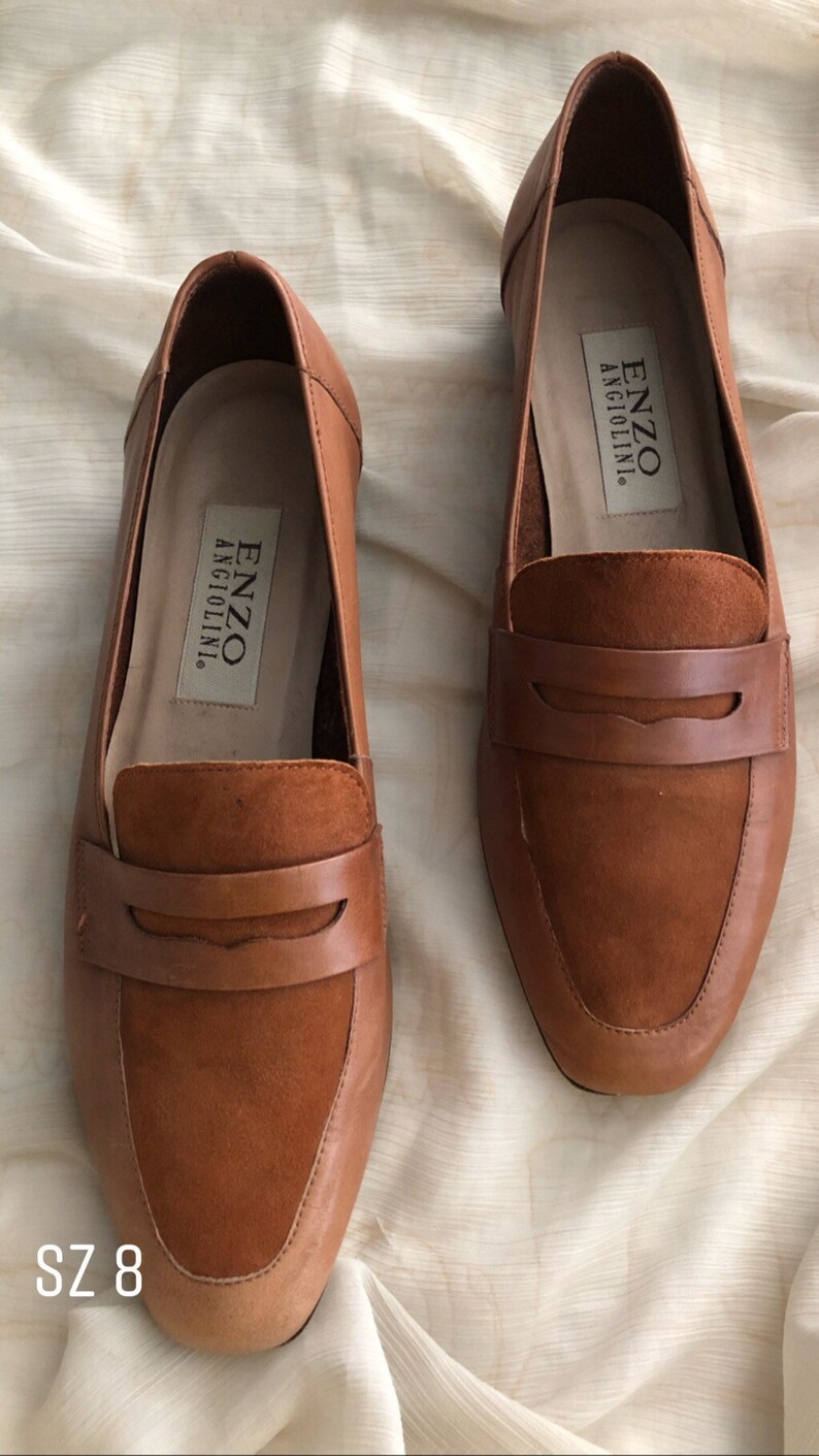 vintage classic essential double tone leather sleek slip on moccasins
