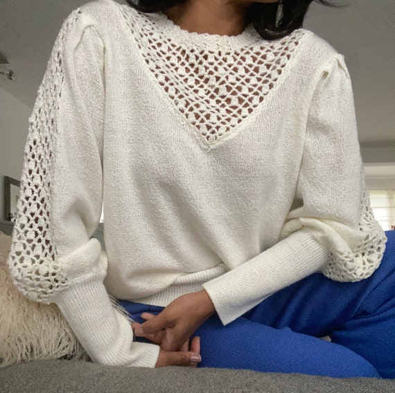 vintage soft knit escalloped puff sleeve sweater