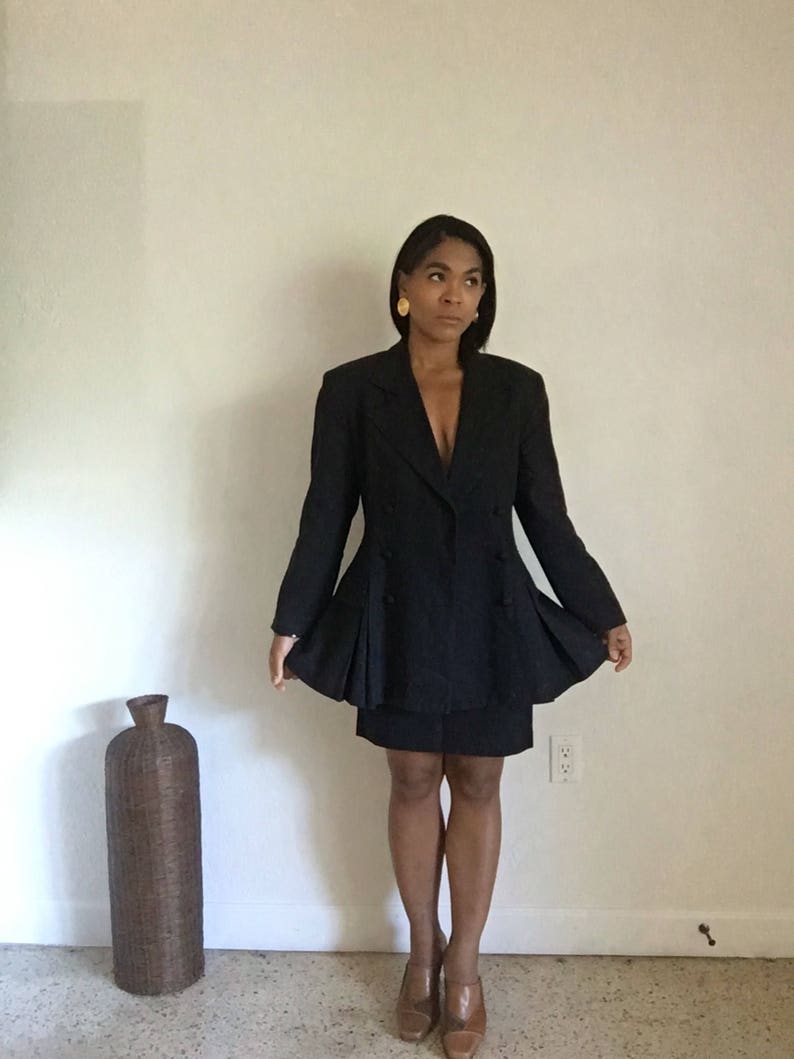 vintage femme double breasted mini skirt power suit