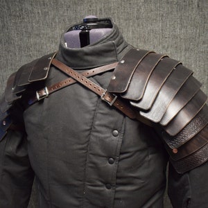Shoulder Armor Style 4