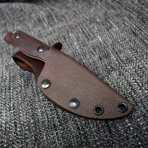 Vertical Kydex Sheath for Benchmade Hidden Canyon Hunter Old Model image 1