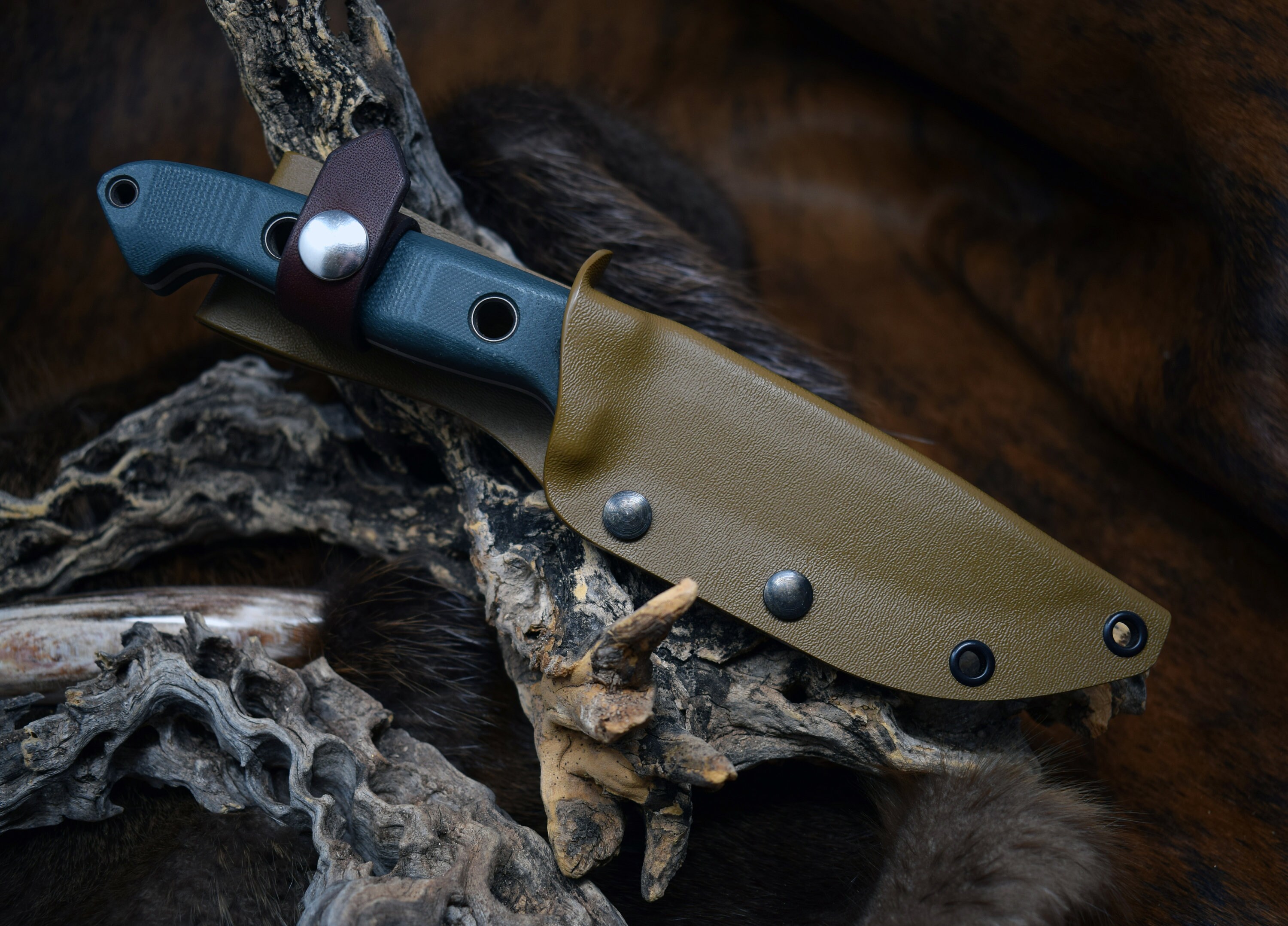 Benchmade 162 Bushcrafter Custom Bushcraft Sheath 