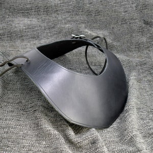 Leather Mantle Gorget