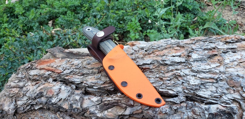 Kydex Sheath for the Benchmade Pardue Hunter image 2