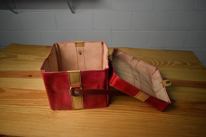 Gift Box Tote Bag image 3