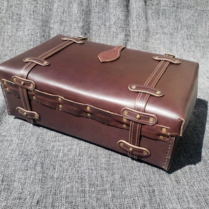 Handmade Leather Suitcase image 7