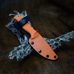 Kydex sheath for the 2020 Edition Benchmade Steep Country