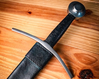 Handmade leather Scabbard for the Albion I:33