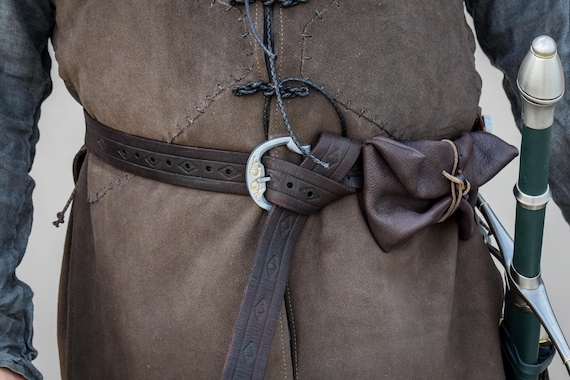 Exiled King Swordbelt - Etsy display picture 2