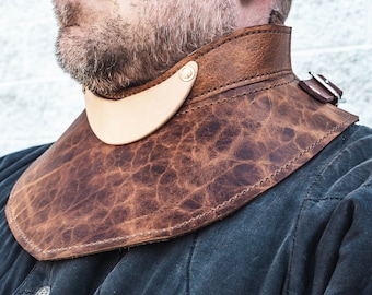 Bison leather Gorget