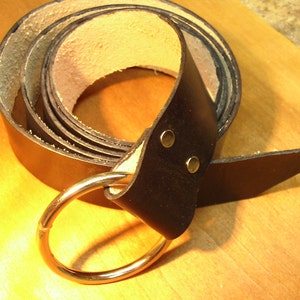 Ring Loop Gürtel, Renaissance-Stil, Leder, 50-65 cm lang