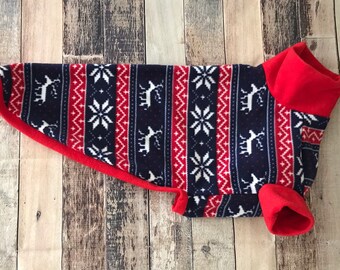 Pronto per la spedizione: pigiama natalizio rosso da 26 pollici con levriero, pigiama in pile per levrieri, maglione scandinavo con fiocco di neve e renna per cani di taglia grande