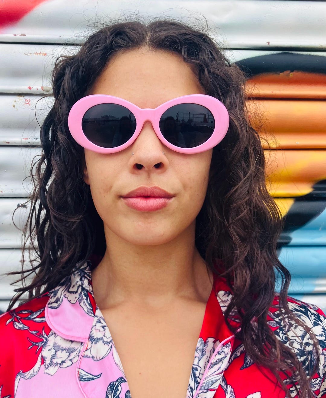 Vintage Sunglasses, Y2K Pink Oval Sunglasses, Women display picture 3