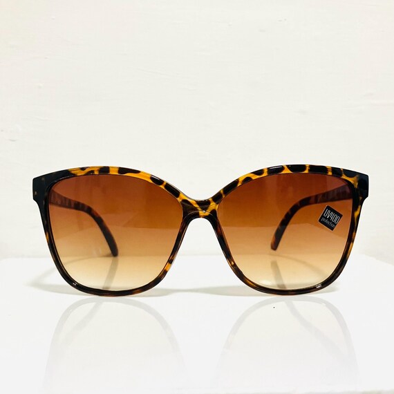 Vintage Tortoiseshell Square Sunglasses: UVA Protected NOS View 2