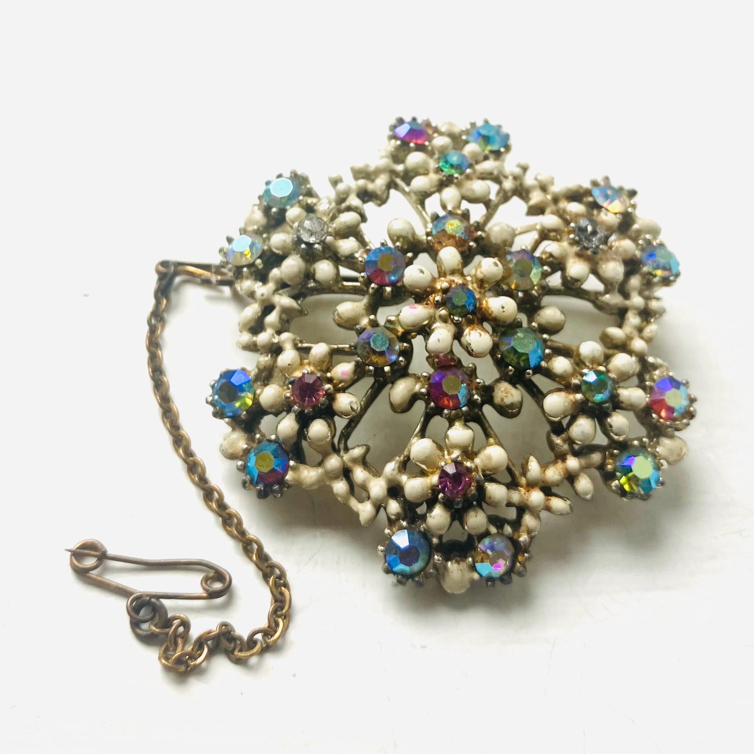 Vintage 1940s brooches - Etsy 日本