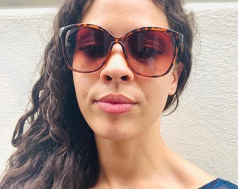 Gafas de sol estilo años 70: montura redonda de carey marrón