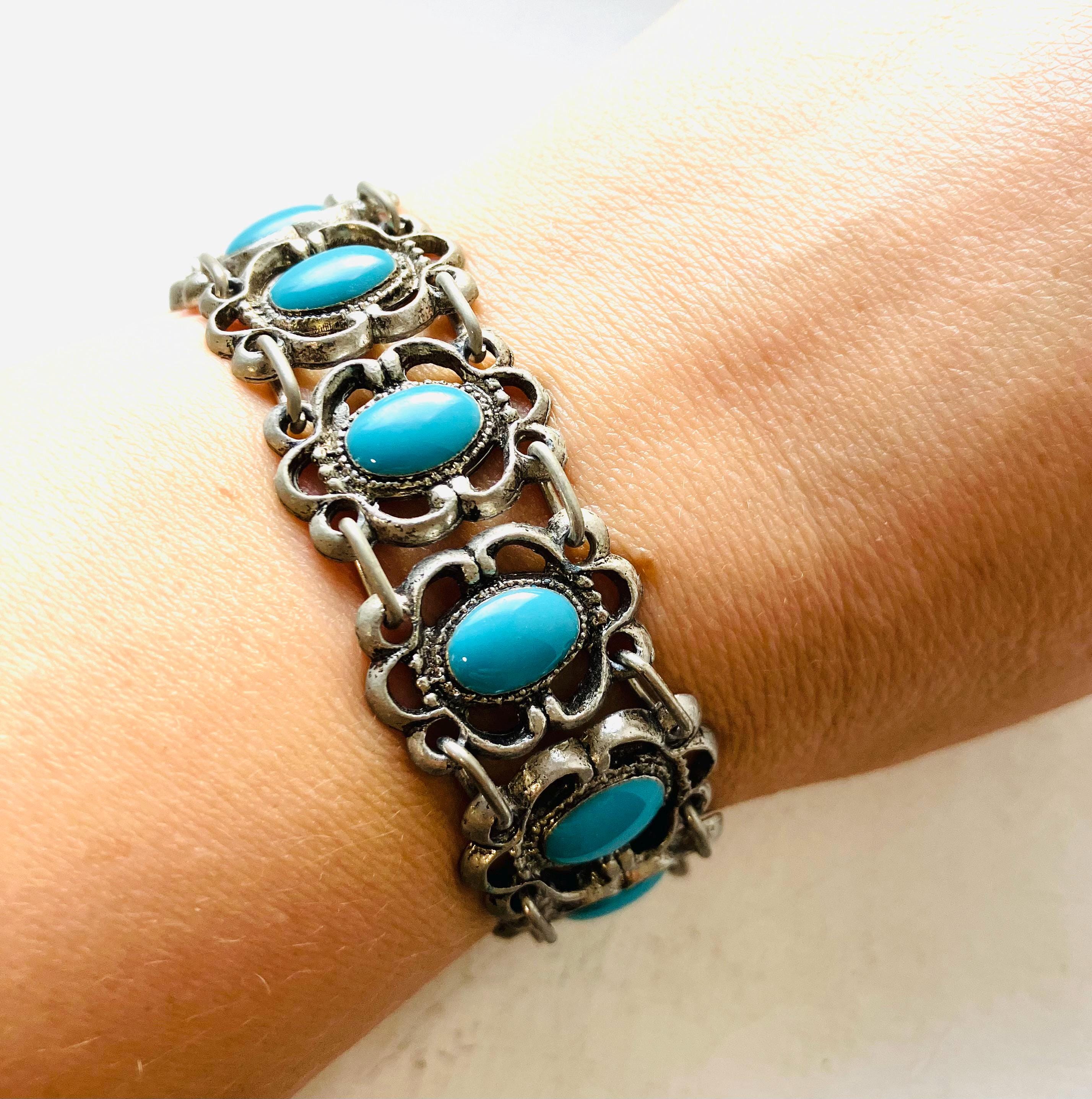 Vintage 1960s Turquoise Blue Plastic And Metal Link Bracelet