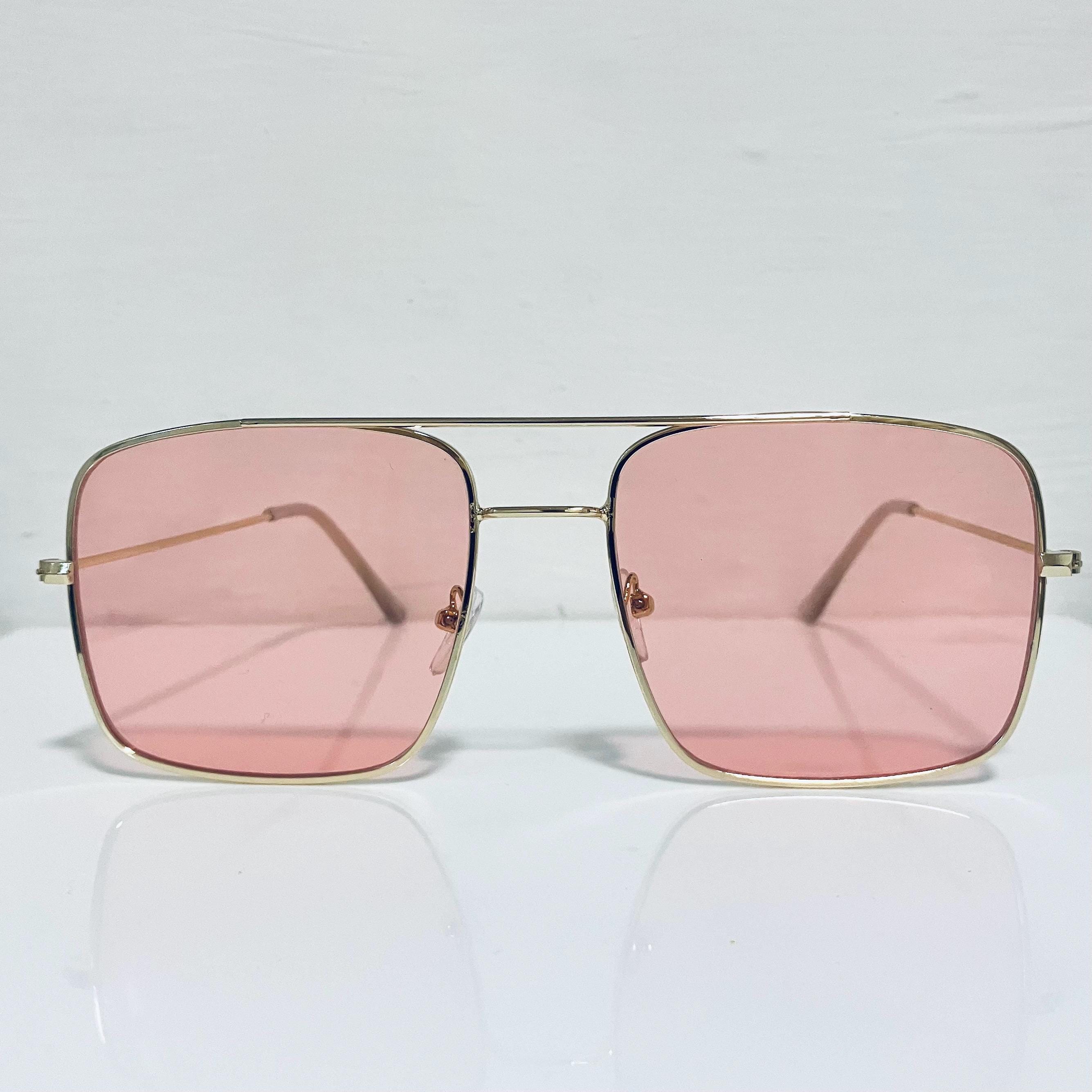 50's 60's French vintage サングラス　ピンク ヴィンテージスクエアアビエーターサングラス：レトロなピンクレンズ