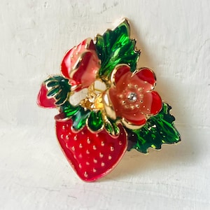 Strawberry Brooch, Vintage Brooch, Vintage Fruit Brooch, Red Enamel Brooch, Vintage Jewellery, Gift For Her, Vintage Pin, Vintage Jewellery