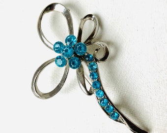 Vintage Brooch, Rhinestone Turquoise Crystal Brooch, Brooch Pin Clip, Floral Brooch, Flower Brooch, Gift For Her, Vintage Brooch