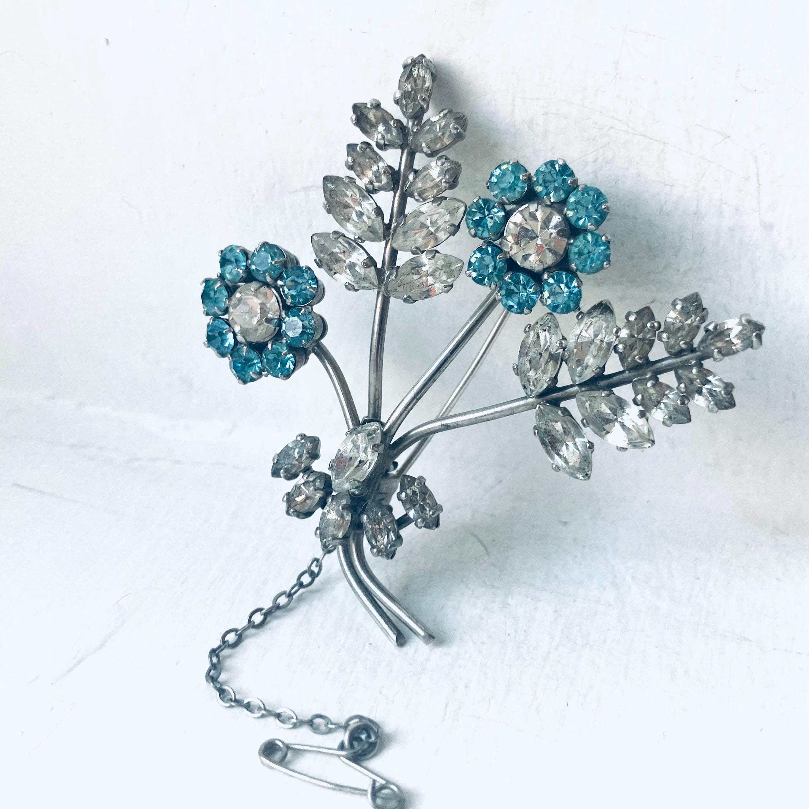 Swarovski ヴィンテージ リボン ブローチ ブルー クリスタル Vintage Swarovski Brooch - Etsy