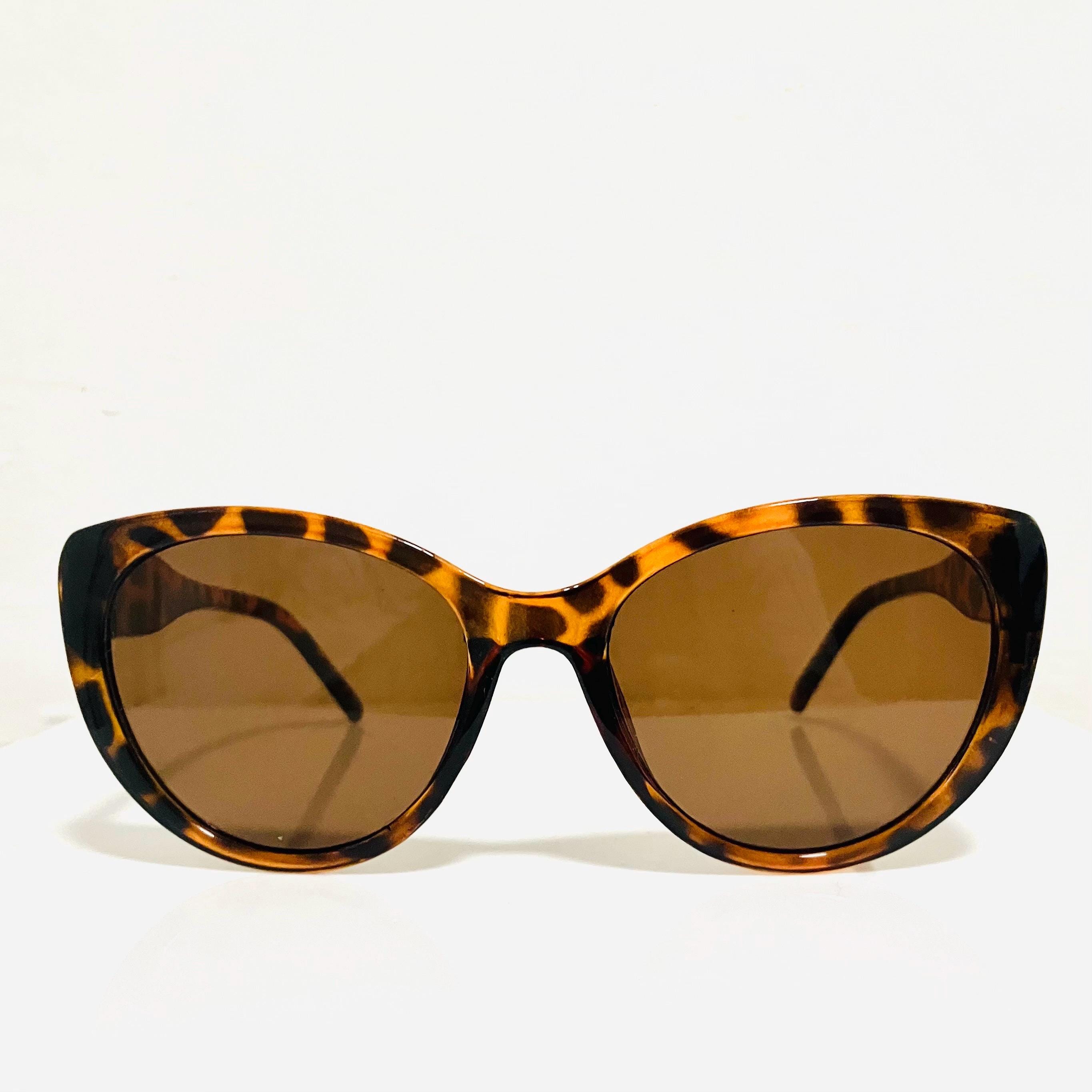 Vintage Tortoiseshell Cat Eye Sunglasses: 90s Retro Style - Etsy display picture 1