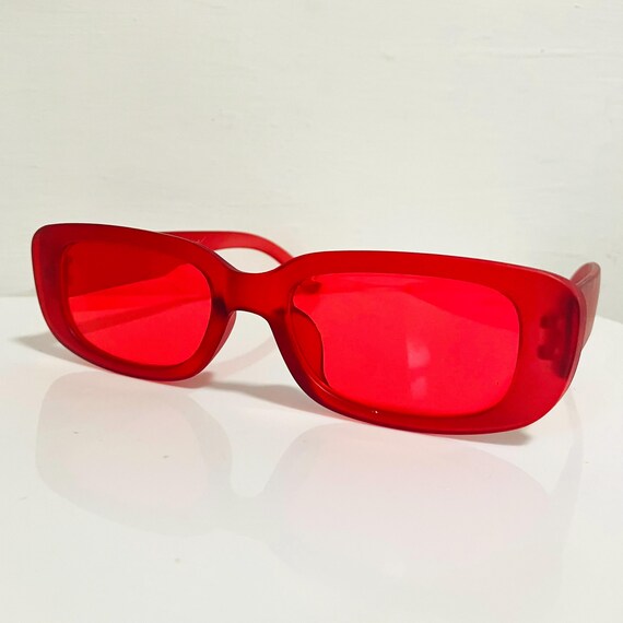 MITO MT/903 Rare VTG Y2K Italian Designer Red Oval Sunglasses Italy Made 54-18 Red Frame Round Sunglasses for Women with Vintage for sale  main image 4