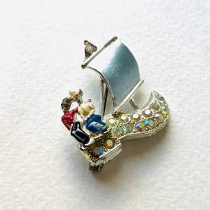 Vintage 1950s Amsterdam Clog Brooch, Vintage 50s Brooch, Gift For Her, Silver Brooch, Holland Brooch, Dutch Jewelry, Gift