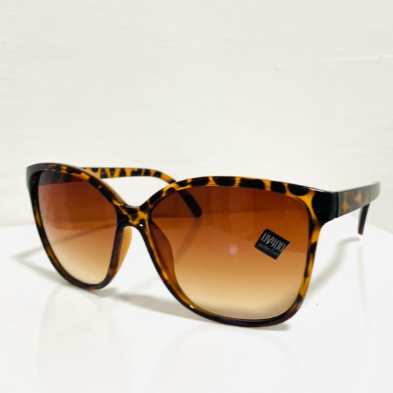 Vintage Tortoiseshell Square Sunglasses: UVA Protected NOS View 6