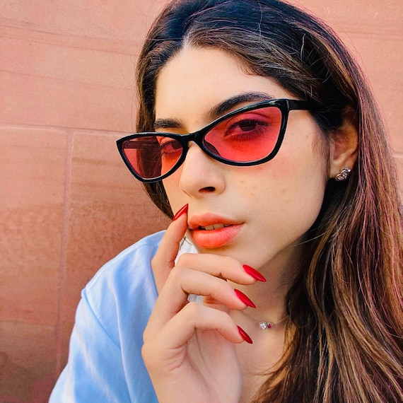 Women\'s Retro Oval Pink Lens Sunglasses Retro Small Oval Sunglasses Metal Arms Color Tinted Lens  main image 2