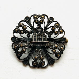 Vintage Brooch, French Brooch, Tourist Brooch, Sacre Couer Paris Church Brooch, Paris Jewelry, Gift For Her, Woman Brooch, Ready To Gift