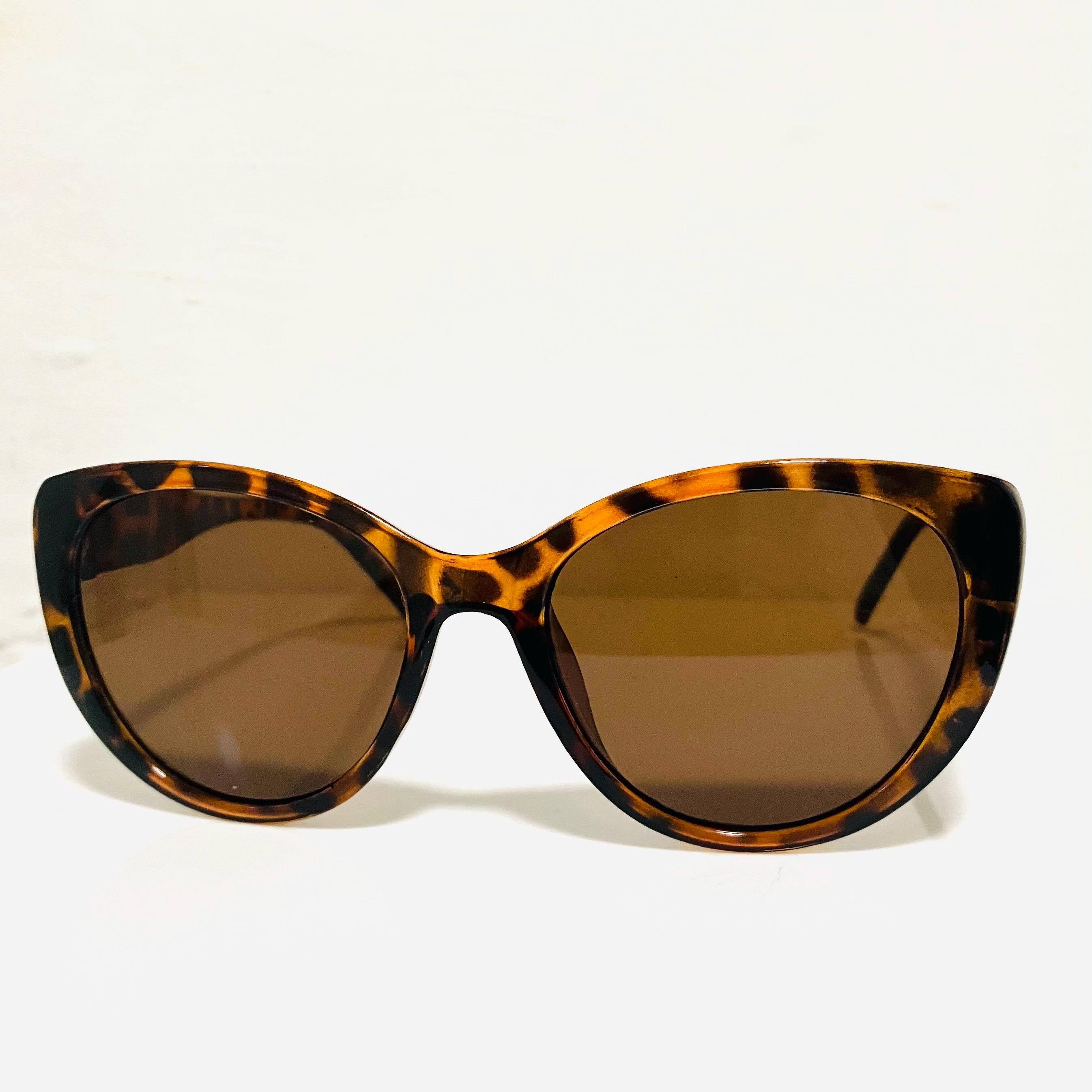 Vintage Tortoiseshell Cat Eye Sunglasses: 90s Retro Style - Etsy display picture 2